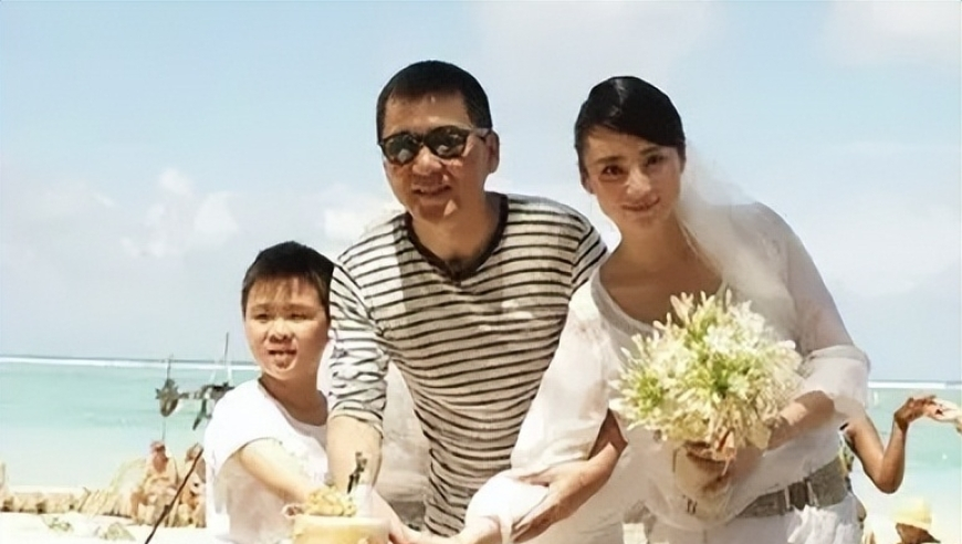 董明珠说祝中国女人越来越美,香港澳门免费资料大全,作答解释落实的民间信仰_优选版V15.71